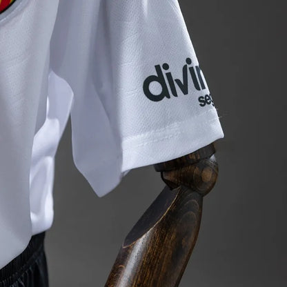 Kids Valencia Jersey 2025/26 Home Football Kit