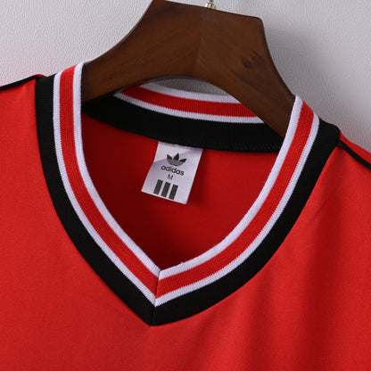 Retro Manchester United Home Jersey 1985 Football Kit Soccer Jersey