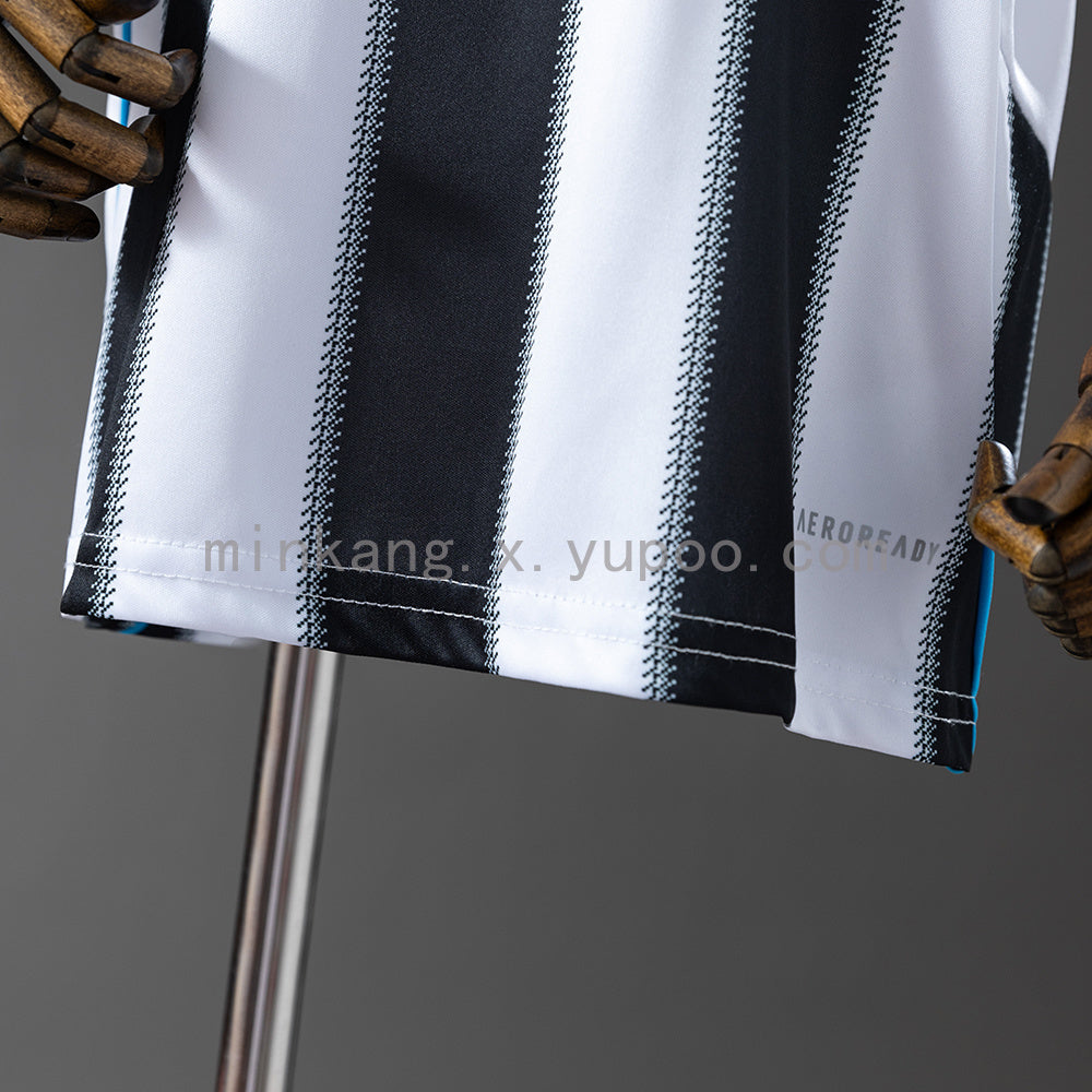 Kids Newcastle United Jersey 25/26 Home Football Kit