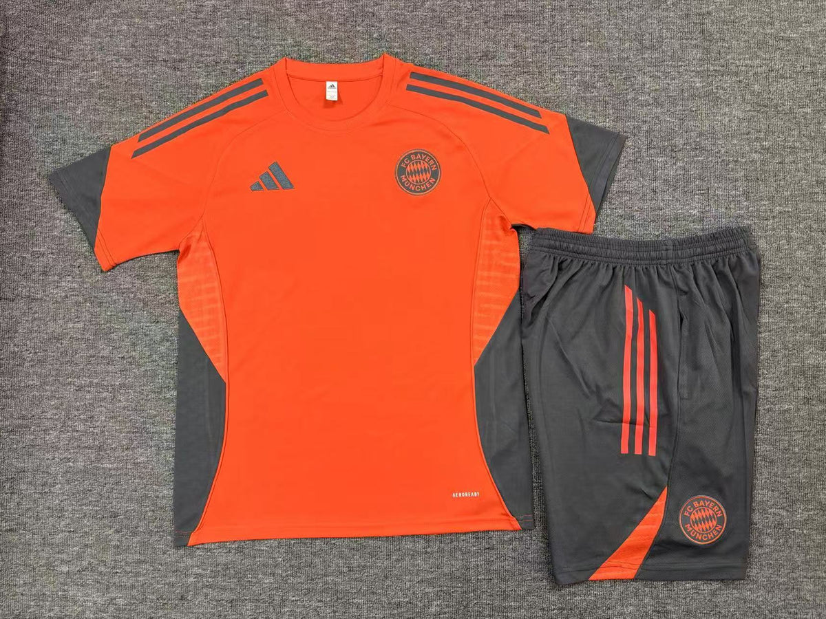 Kids Bayern Munich Training Tracksuits 25/26 Football Kit Soccer Jersey