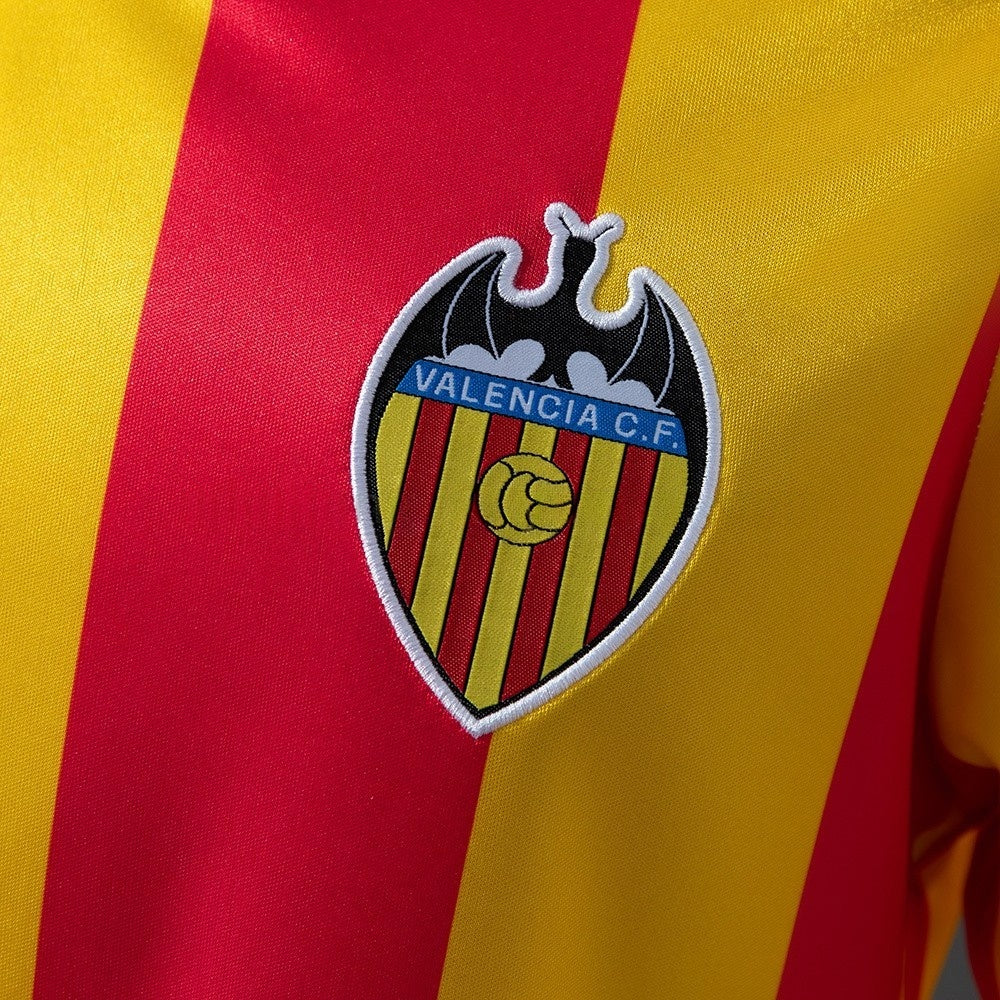 Valencia Jersey 1980-81 Away Retro Football Kit