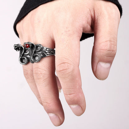 Cobra Snake Ring – Punk Rock Hip Hop Biker Gothic Statement for Alternative Styling