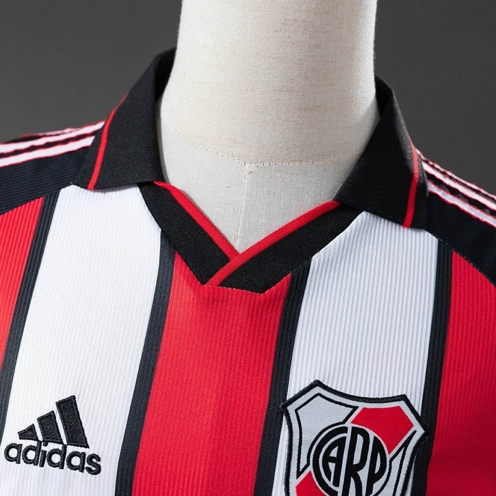 Retro River Plate Jersey 2001-02 Away Football Kit
