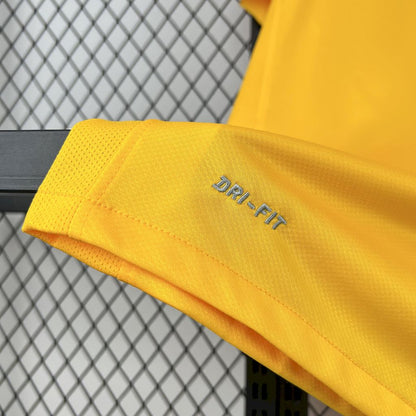 Retro Brazil Jersey 2010 Home Football Kit Soccer Jersey