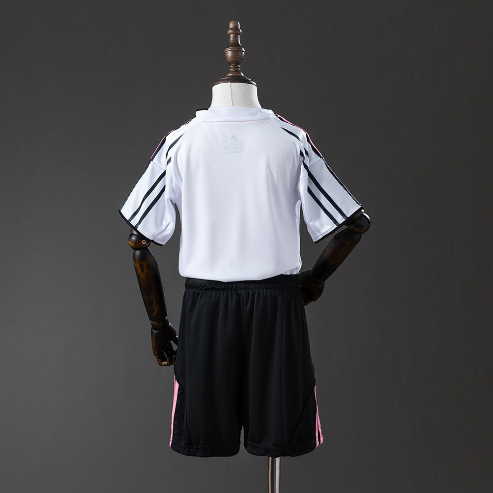 Kids Juventus Jersey 25/26 Home Football Kit