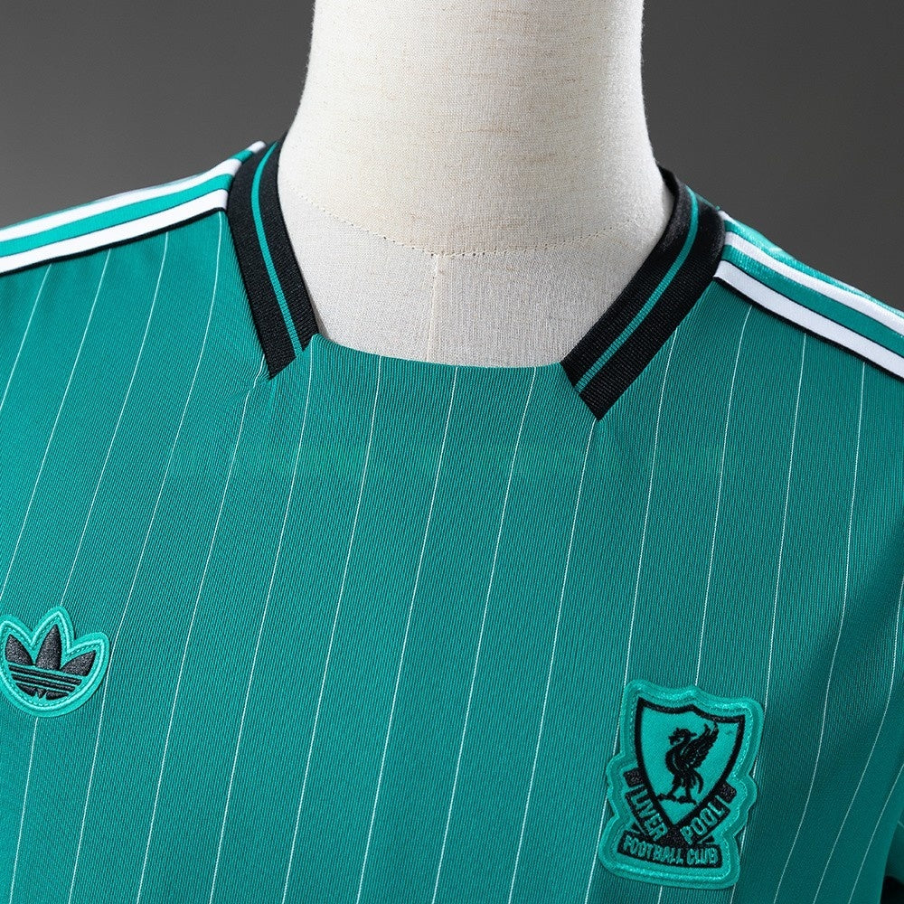 Liverpool Jersey 2025/26 Green Special Football Kit