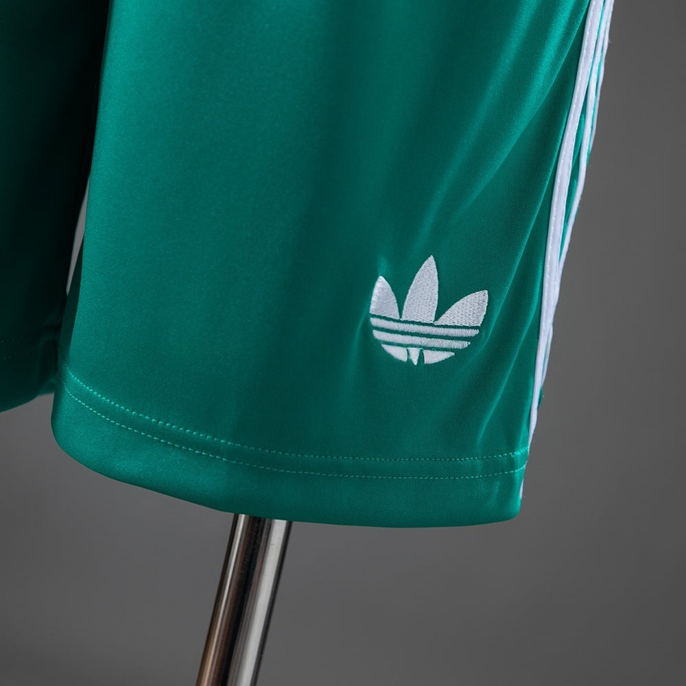 Liverpool Green Shorts 25/26 Football Kit Soccer Shorts
