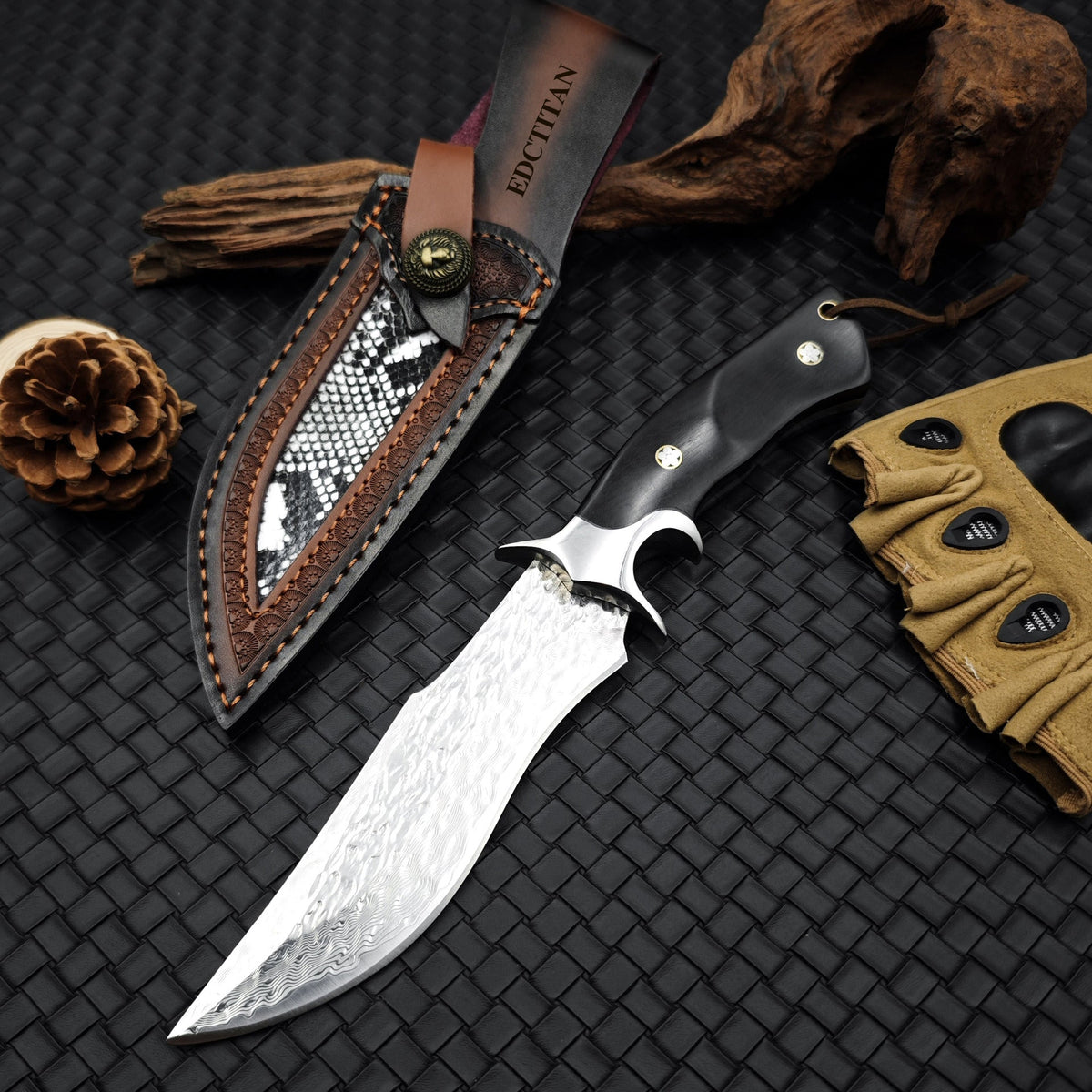 Damascus Fixed Blade Knife – Obsidian Fang Hunting with 105-Layer VG10 & Ebony Handle