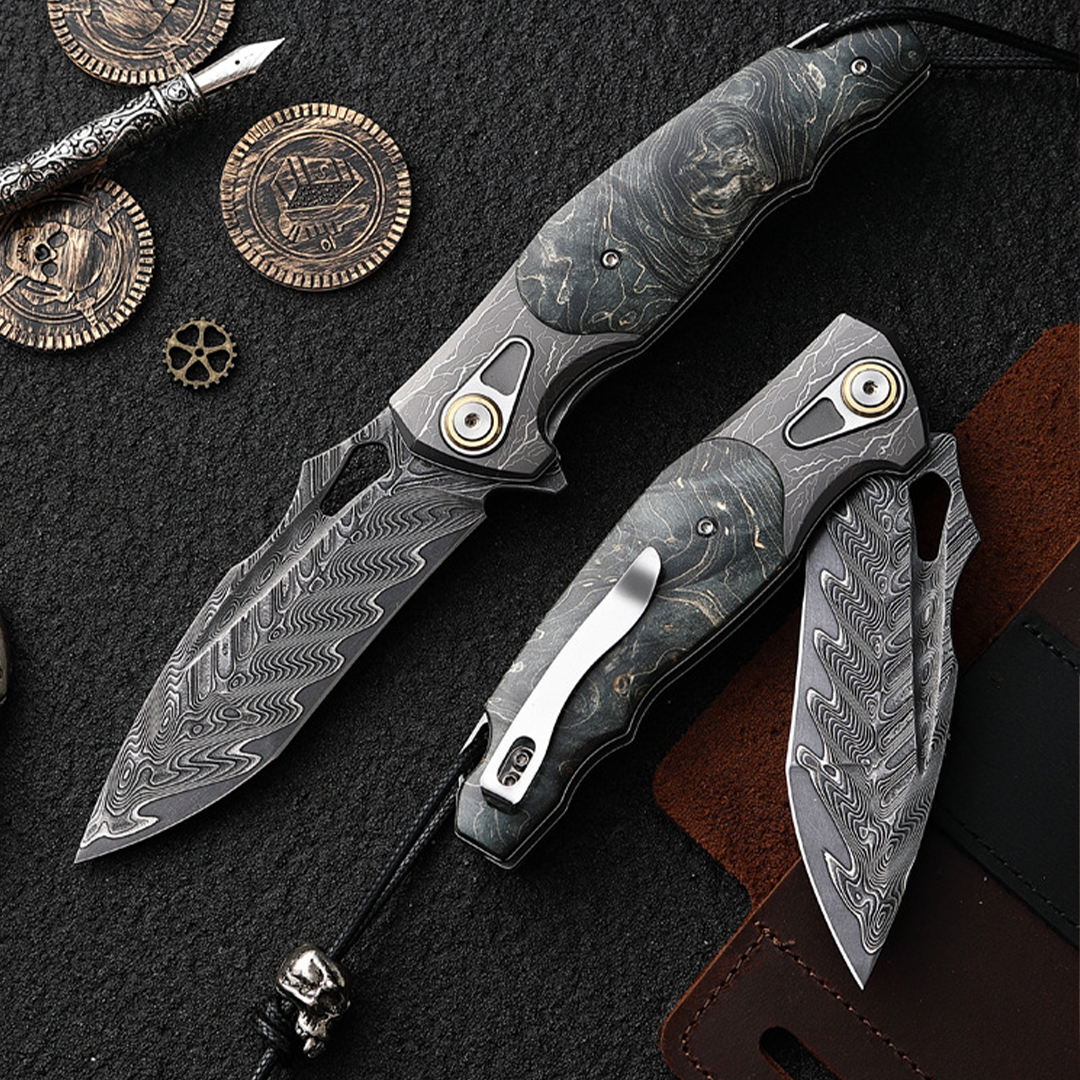Damascus Folding Knife – Obsidian Edge Steel with VG10 & Stabilized Wood