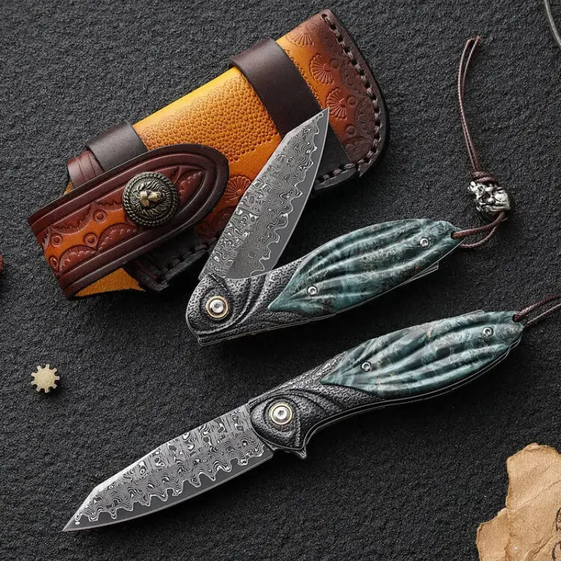Damascus Folding Knife – Peacock Forge VG10 Pocket with Hand-Carved Handle EDC