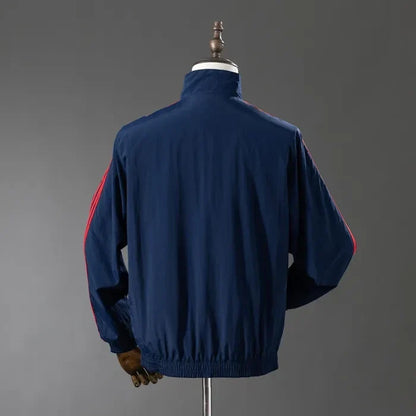Bayern Munich Windbreaker 2025/26 Reversible Football Kit