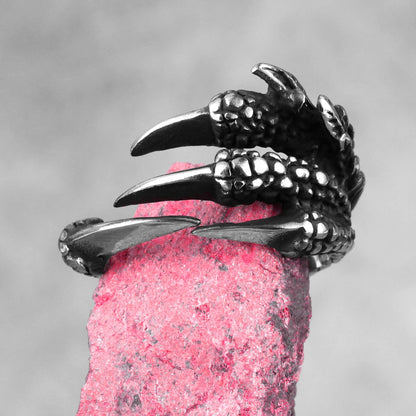 Dragon Claw Ring – Gothic Fantasy Punk Hip Hop Biker Statement