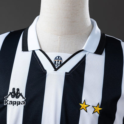 Juventus Jersey 1994-95 Home Retro Football Kit