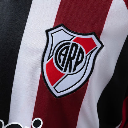 River Plate Jersey 2005-06 Away Retro Football Kit