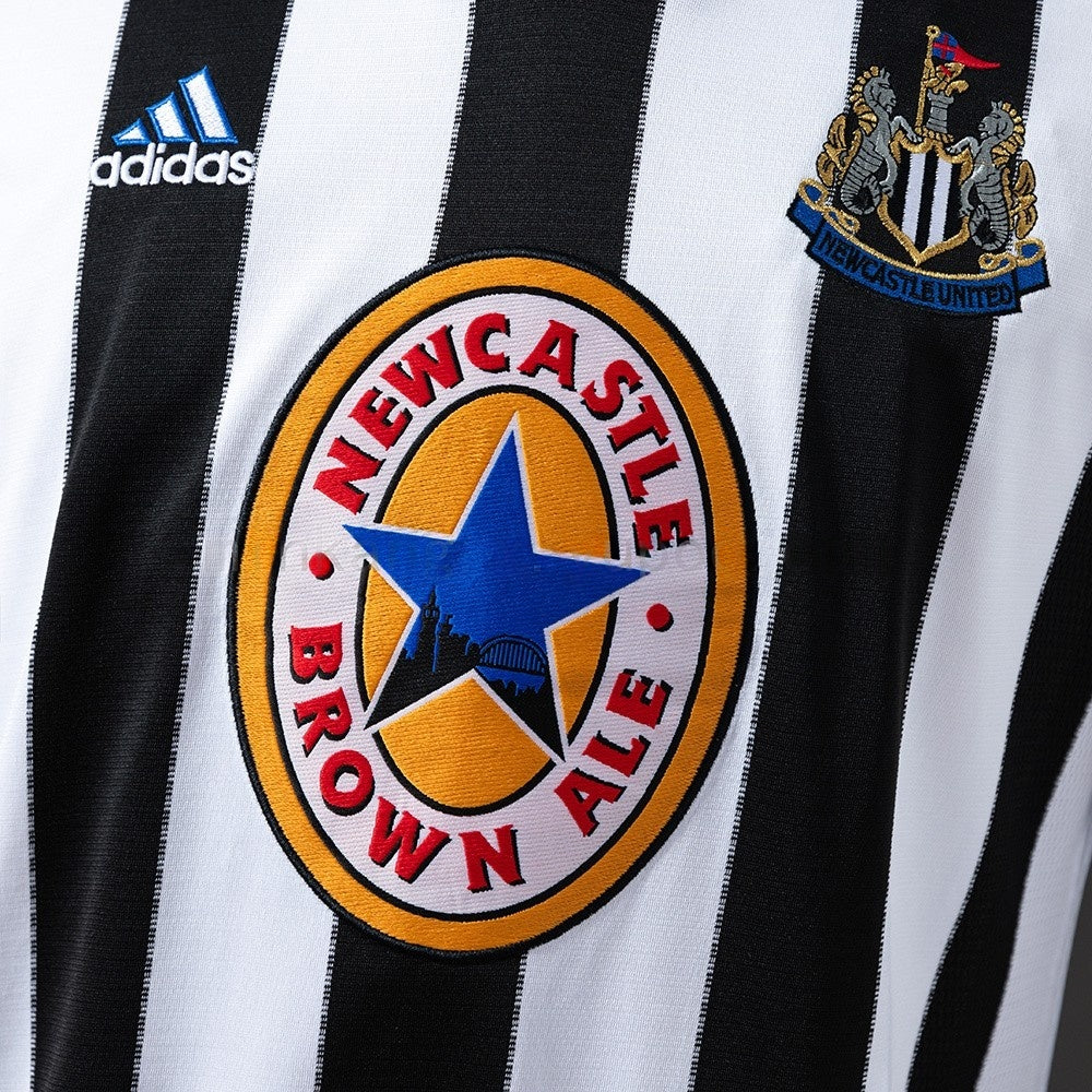 Newcastle United Jersey 1999-00 Home Retro Kit