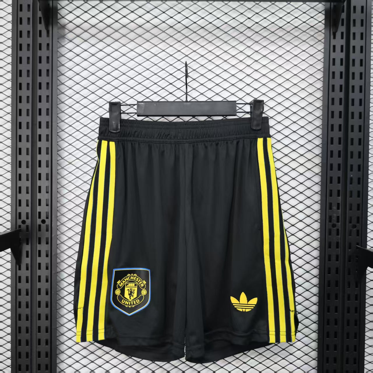 Player Version Manchester United Shorts 25/26 Black Football Kit Soccer Shorts
