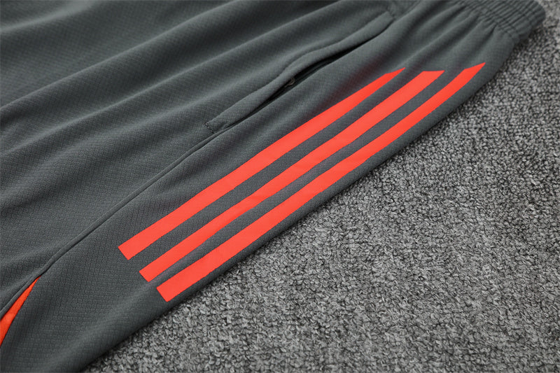 Bayern Munich Training Tracksuits 25/26 Football Kit Soccer Jersey