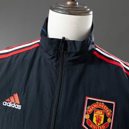Manchester United Windbreaker 2025/26 Reversible Football Kit