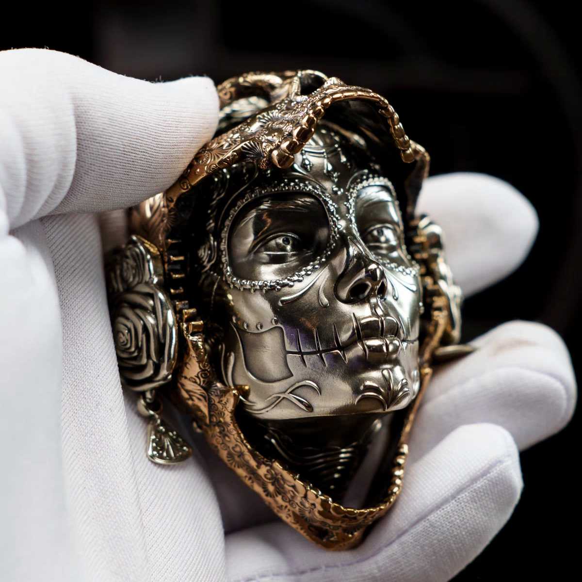 EDC Gadgets – Bronze Mechanical Rose Skull Mask with Interactive Art