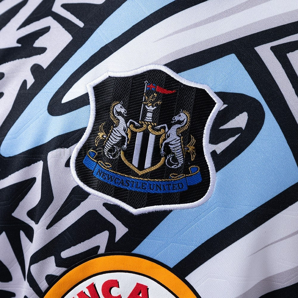 Newcastle United Jersey 1995-96 Goalkeeper Retro Football Kit Long Sleeves