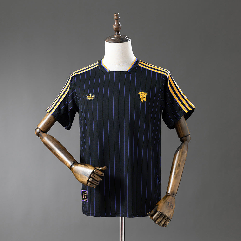 Manchester United Jersey 25/26 Black Special Football Kit