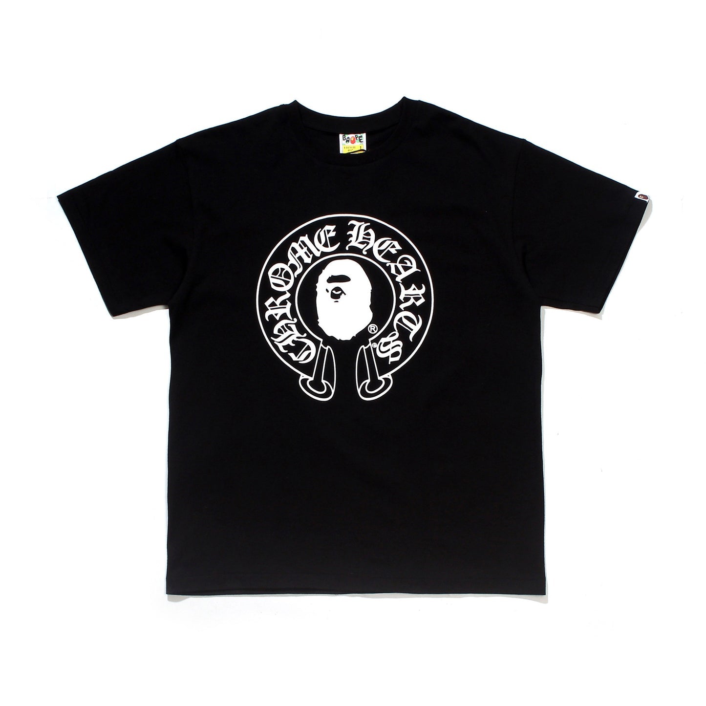 D031 Gothic Circle Graphic T-Shirt - Black