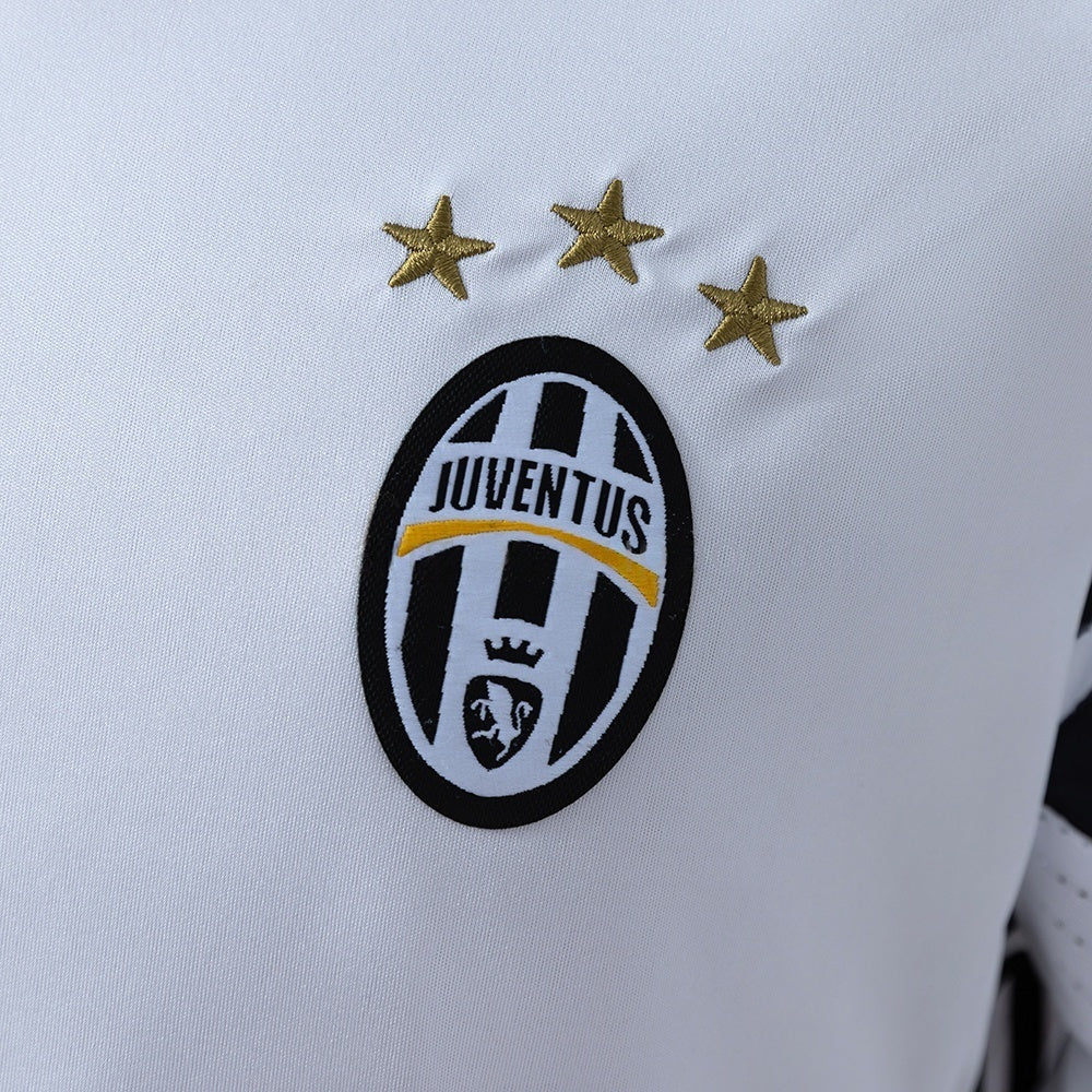 Retro Juventus Third Jersey 2016-2017 Football Kit Soccer Shirt
