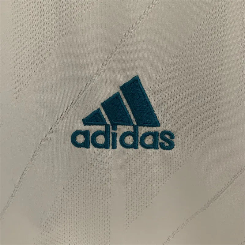 Retro Real Madrid Home Kit 17/18 Long Sleeves football Jersey