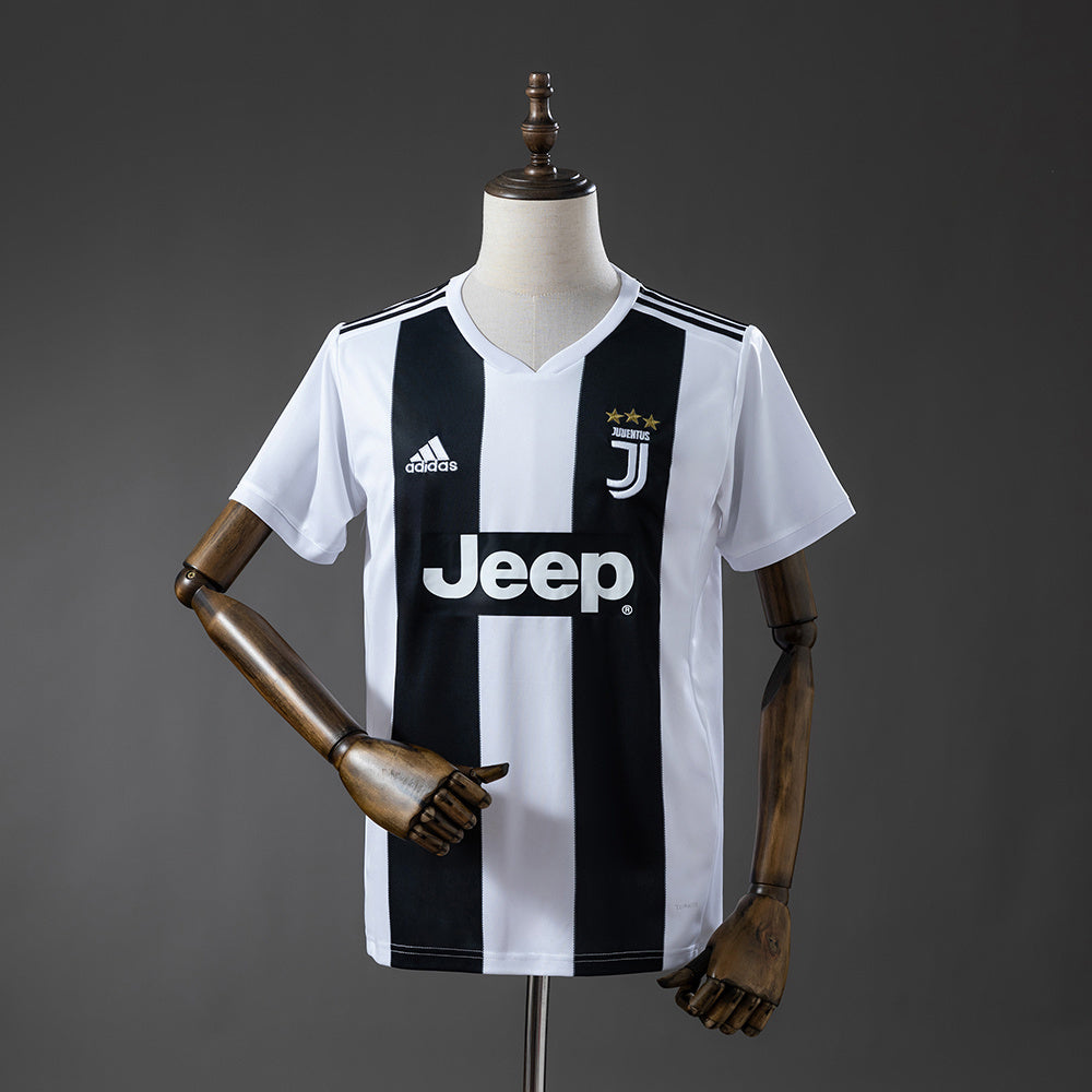 Juventus Home Jersey 2018-19 Retro Football Kit Soccer Shirt