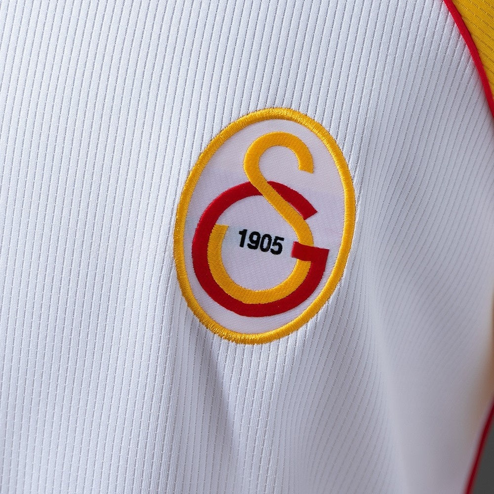 Galatasaray Jersey 1999-00 Away Retro Football Kit