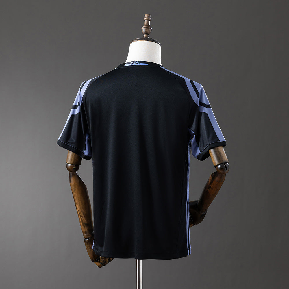 Real Madrid Jersey 2016/17 Third Retro Football Kit