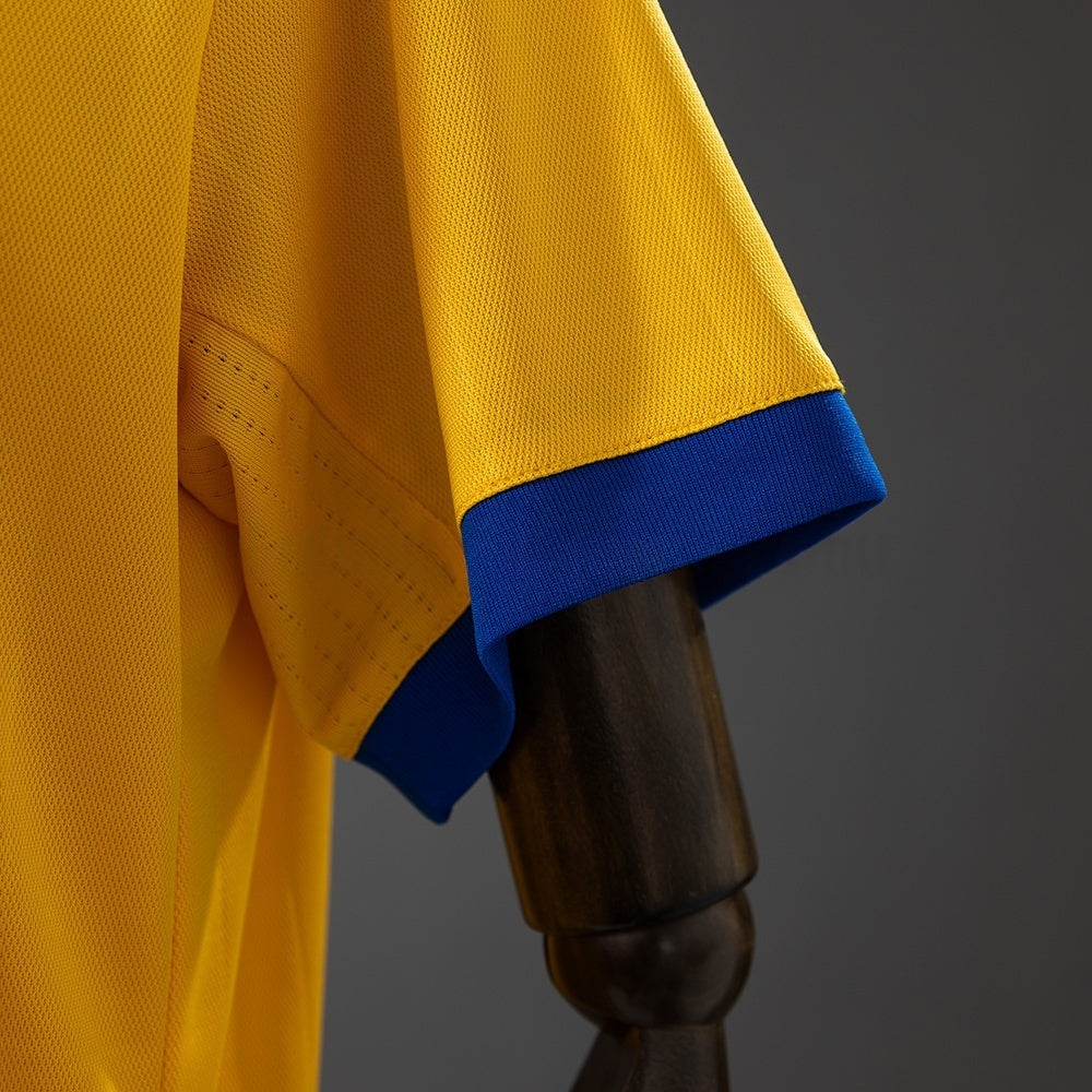 Retro Juventus Away Jersey 2017-2018 Football Kit Soccer Shirt