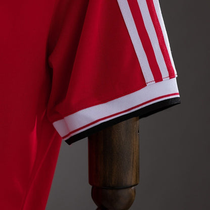 Manchester United Jersey1983-84 Home Retro Football Kit
