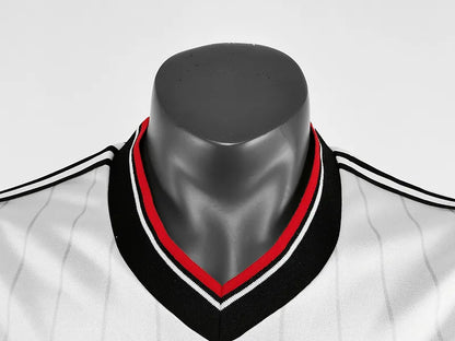 Manchester United Retro Jersey 1983 Away Football Jersey Soccer Shirt