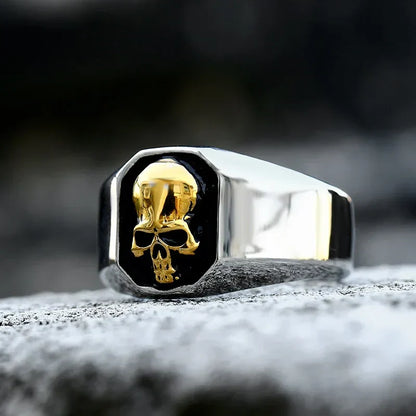 Gothic Skull Ring – Emblem Biker Punk Rock Gold Silver Statement