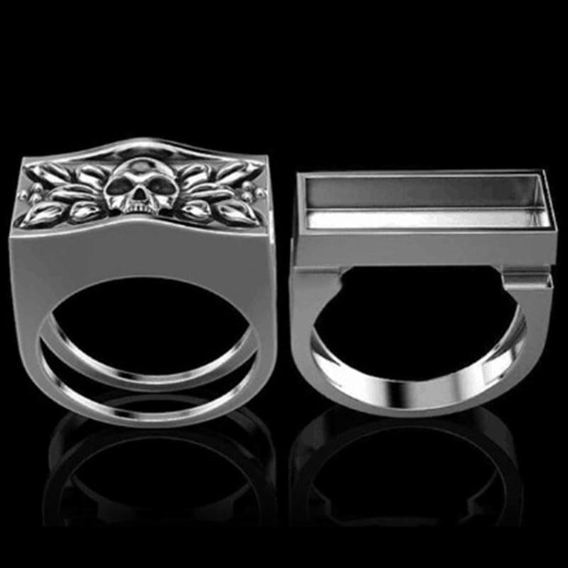 Gothic Skull Ring – Hidden Compartment Secret Punk Statement