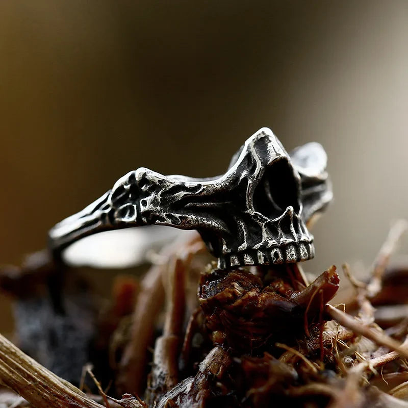 Gothic Skull Ring – Punk with Nasal Bones Biker Hip Hop Dark Statement