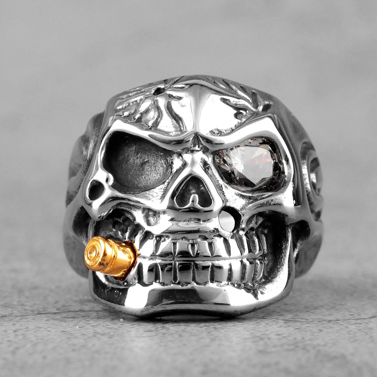 Gothic Skull Ring – Smoking Soldier Punk Biker Hip Hop Statement