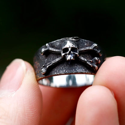 Gothic Skull Ring – Viking with Toxic Poison Punk Biker Statement