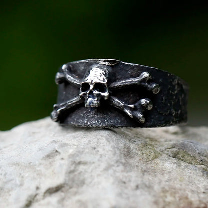 Gothic Skull Ring – Viking with Toxic Poison Punk Biker Statement