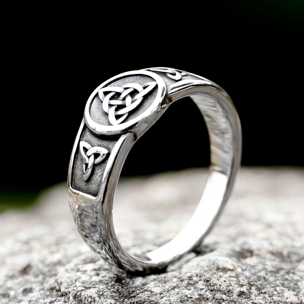 Gothic Stainless Steel Ring – Celtic with Enchanted Witch Knot 316L Wiccan Amulet