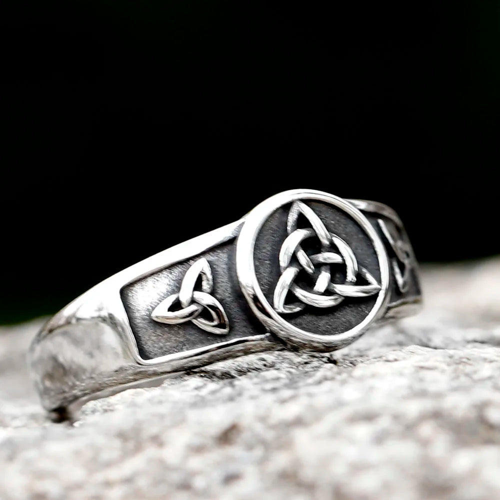 Gothic Stainless Steel Ring – Celtic with Enchanted Witch Knot 316L Wiccan Amulet