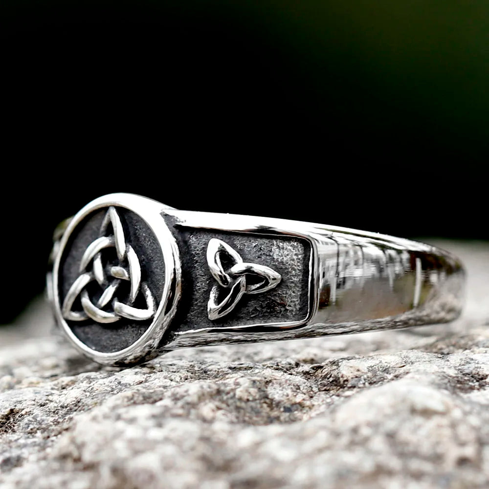 Gothic Stainless Steel Ring – Celtic with Enchanted Witch Knot 316L Wiccan Amulet