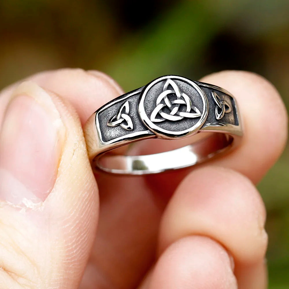 Gothic Stainless Steel Ring – Celtic with Enchanted Witch Knot 316L Wiccan Amulet