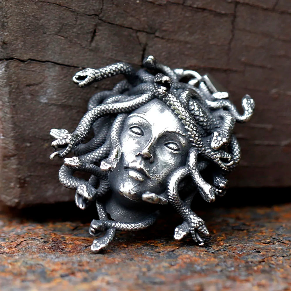 Gothic Statement Necklace – Medusa with Gorgon Pendant Spiga Chain Punk