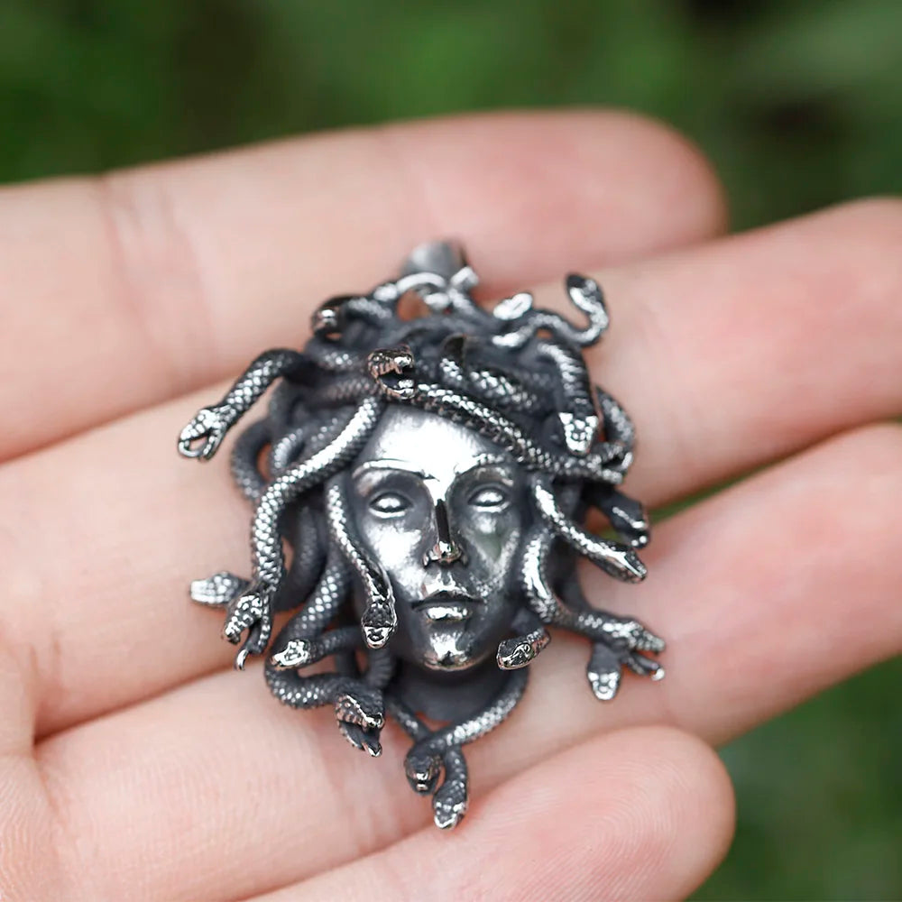 Gothic Statement Necklace – Medusa with Gorgon Pendant Spiga Chain Punk