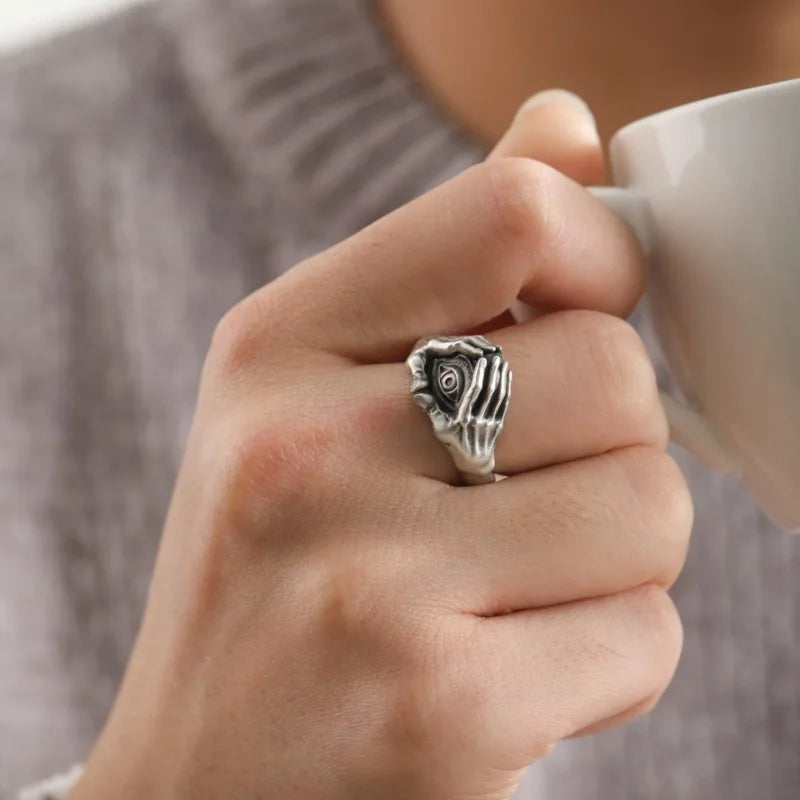 Gothic Statement Ring – Eye with Omnisight Guardian Peace Vintage Punk