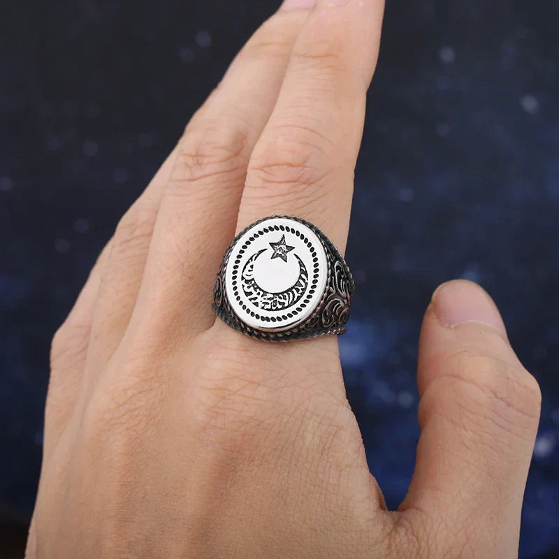 Gothic Statement Ring – Moon with Nightfall Eclipse Star Punk Celestial