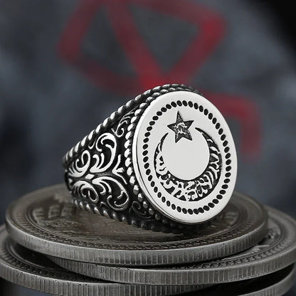Gothic Statement Ring – Moon with Nightfall Eclipse Star Punk Celestial