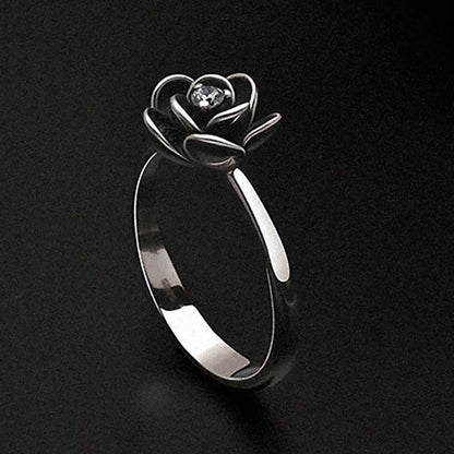 Gothic Statement Ring – Punk with Black Dahlia Flower Zirconia Dark Floral